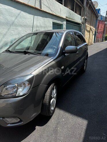 Kia Rio 2010, 160,000 km - 1.4 l - Gəncə