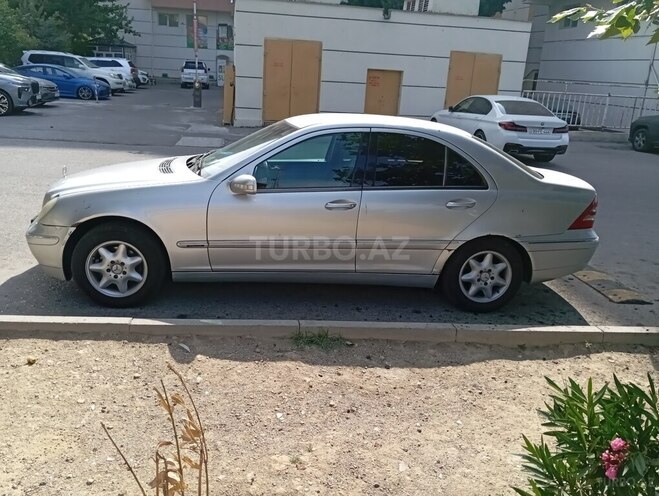 Mercedes C 180 2001, 43,200 km - 2.0 l - Bakı
