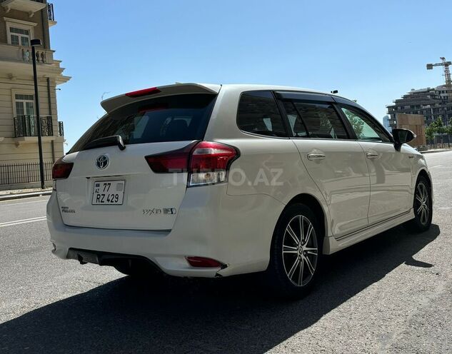Toyota Corolla Fielder 2015, 89,000 km - 1.5 l - Bakı