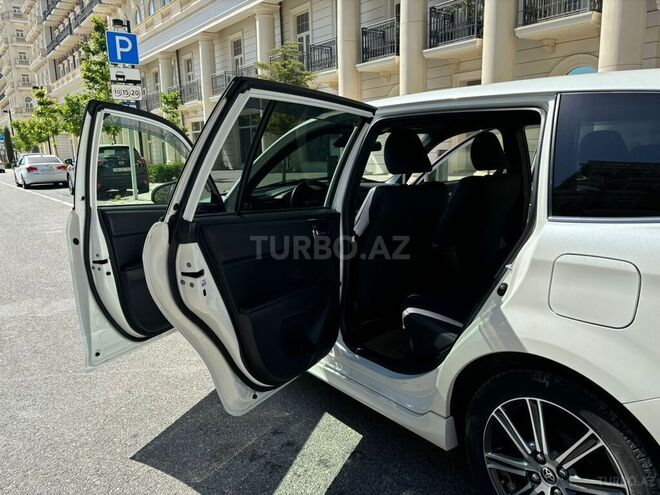 Toyota Corolla Fielder 2015, 89,000 km - 1.5 l - Bakı