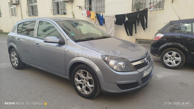 Opel Astra 2006, 190,000 km - 1.4 l - Bakı