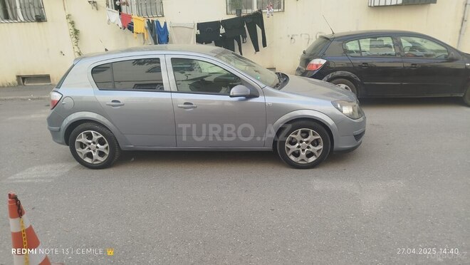 Opel Astra 2006, 190,000 km - 1.4 l - Bakı