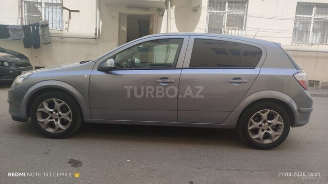Opel Astra 2006, 190,000 km - 1.4 l - Bakı