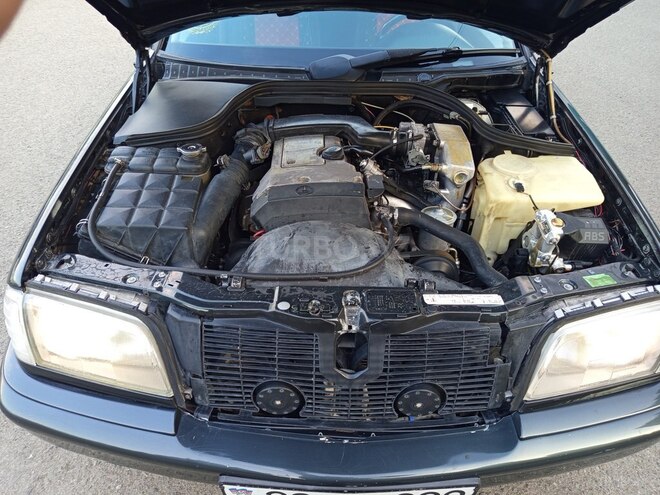 Mercedes C 220 1995, 228,000 km - 2.2 л - Bakı