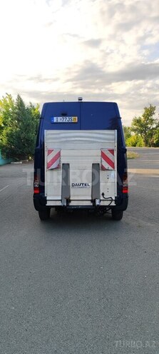 Ford Transit-2