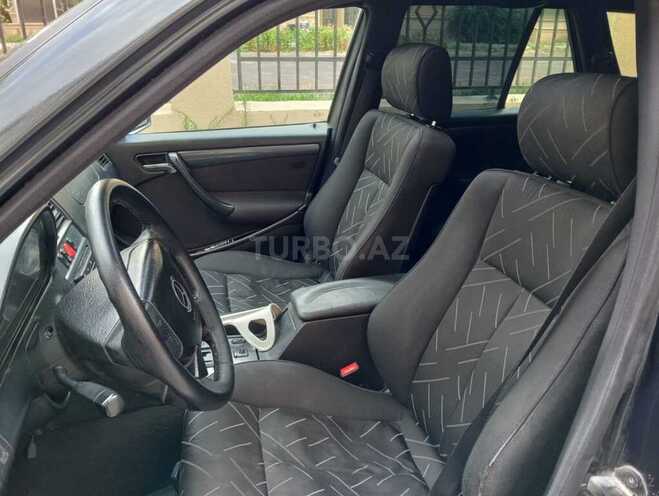 Mercedes C 220 d-14