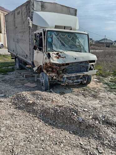 Mercedes Vario 2000, 250,000 km - 4.3 l - Bakı