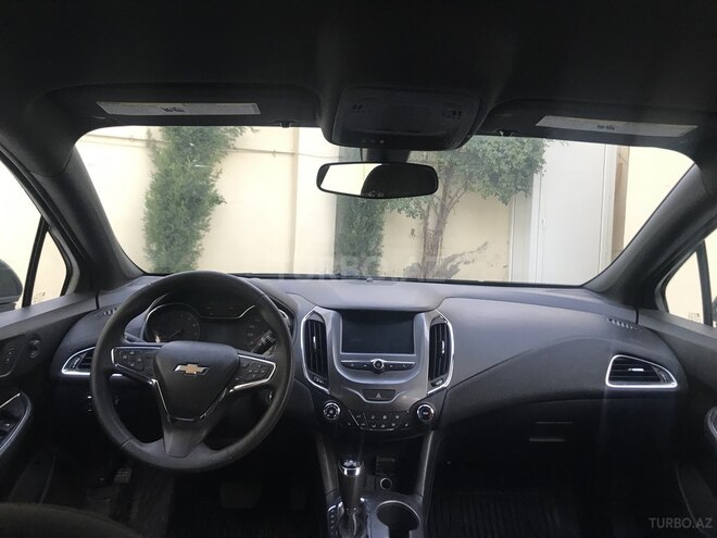 Chevrolet Cruze-3