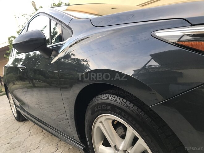 Chevrolet Cruze-8