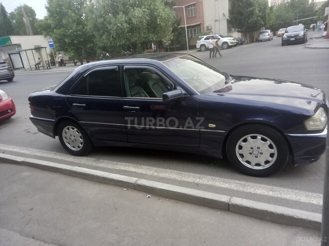 Mercedes C 220 d 1999, 485,632 km - 2.2 l - Bakı