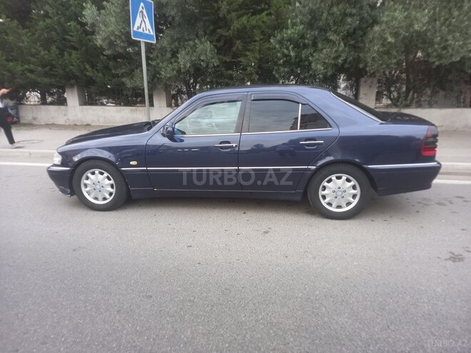 Mercedes C 220 d 1999, 485,632 km - 2.2 l - Bakı