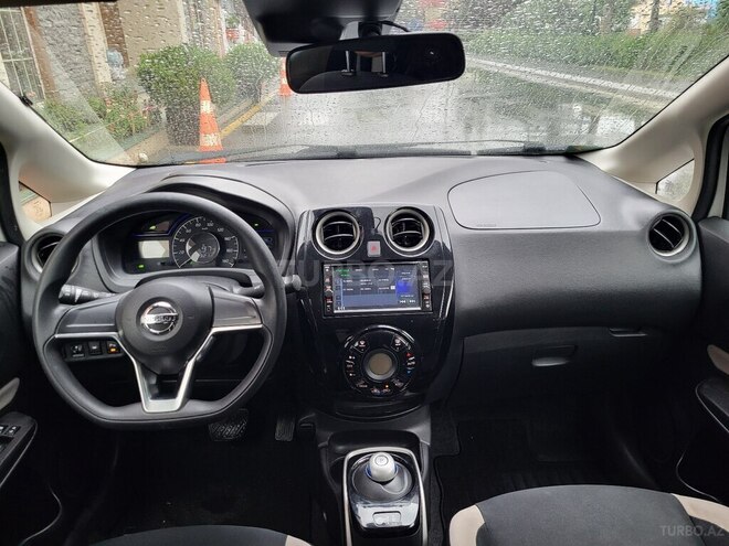 Nissan Note-13
