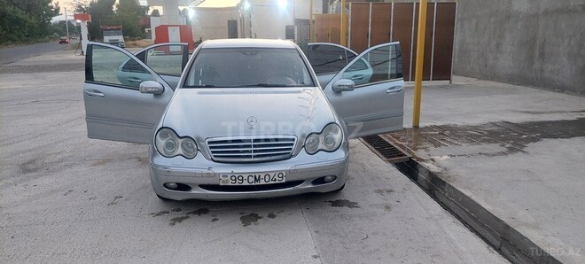 Mercedes C 240-3