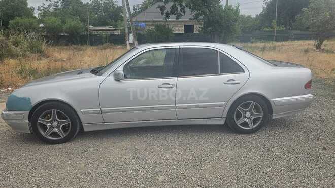 Mercedes E 320 2002, 254,674 km - 3.2 л - Ağdam