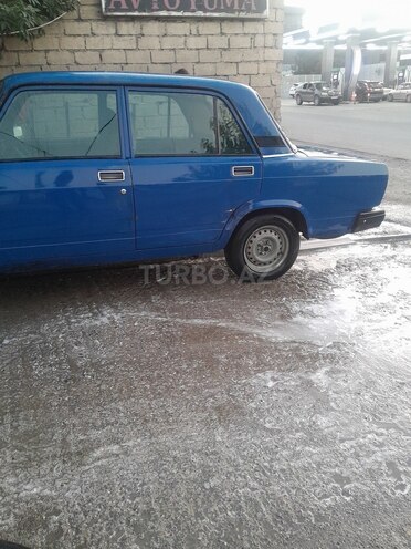 LADA (VAZ) 2107 2005, 70,000 km - 1.6 л - Quba