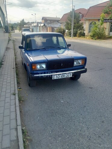 LADA (VAZ) 2107 2005, 70,000 km - 1.6 л - Quba