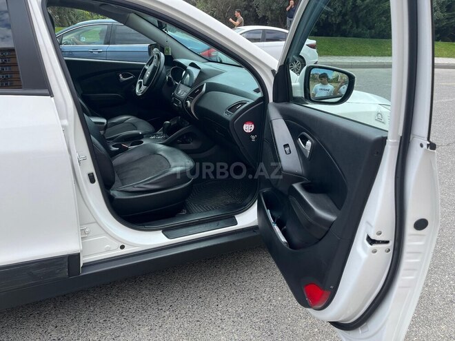 Hyundai ix35 2014, 175,000 km - 2.0 l - Bakı