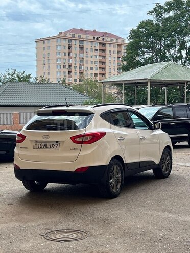 Hyundai ix35 2014, 175,000 km - 2.0 l - Bakı