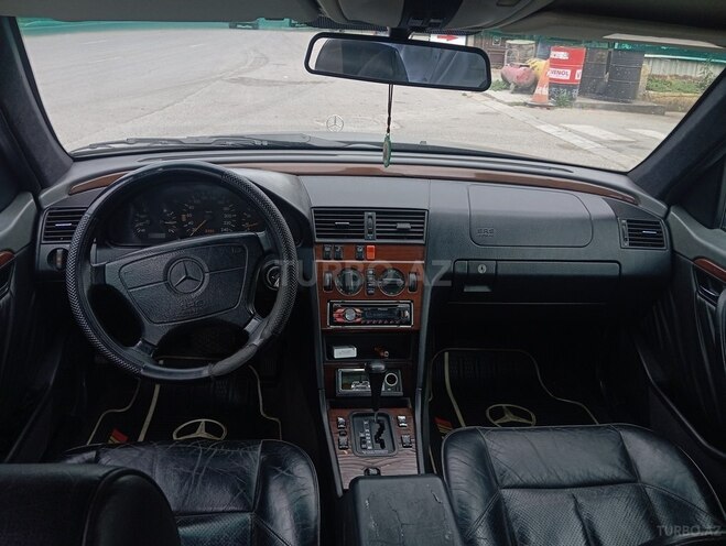Mercedes C 180 1995, 452,000 km - 1.8 l - Bakı