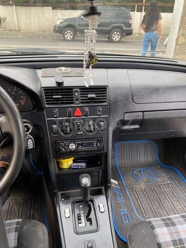 Mercedes C 180 1995, 486,258 km - 1.8 l - Bakı
