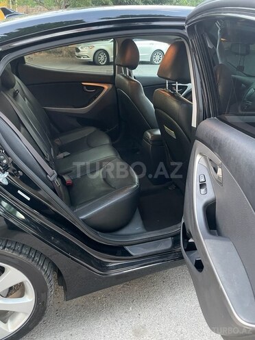 Hyundai Elantra 2013, 181,856 km - 1.8 l - İsmayıllı