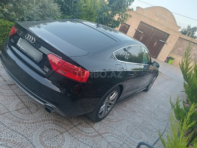 Audi A5 2014, 209,600 km - 2.0 l - Bakı