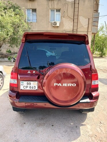 Mitsubishi Pajero io 2003, 238,000 km - 2.0 л - Sumqayıt