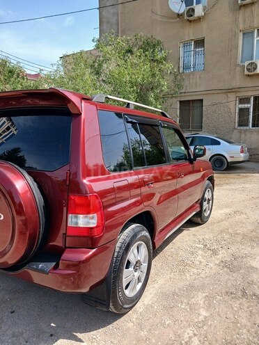 Mitsubishi Pajero io 2003, 238,000 km - 2.0 л - Sumqayıt