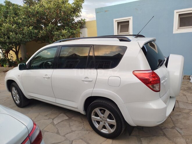 Toyota RAV4 2008, 320,000 km - 2.4 l - Tovuz