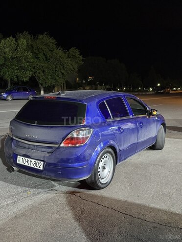 Opel Astra 2009, 280,000 km - 1.4 l - Naxçıvan