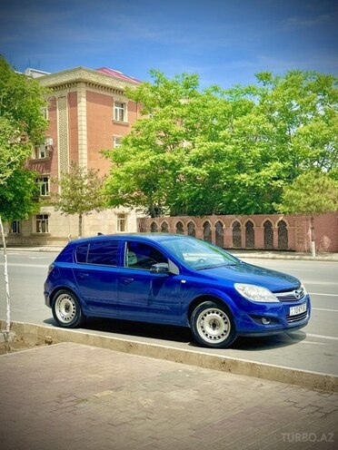 Opel Astra 2009, 280,000 km - 1.4 l - Naxçıvan