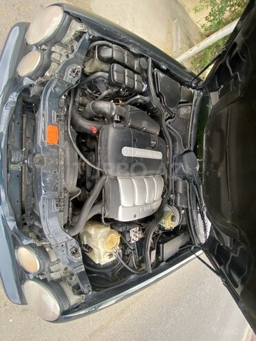 Mercedes E 220 d 1999, 450,000 km - 2.2 l - Bakı