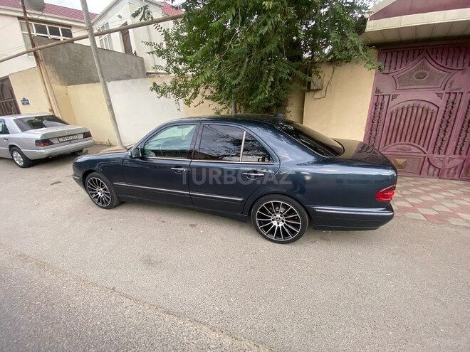 Mercedes E 220 d 1999, 450,000 km - 2.2 l - Bakı