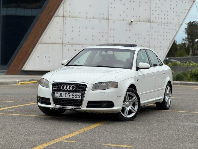 Audi A4-4