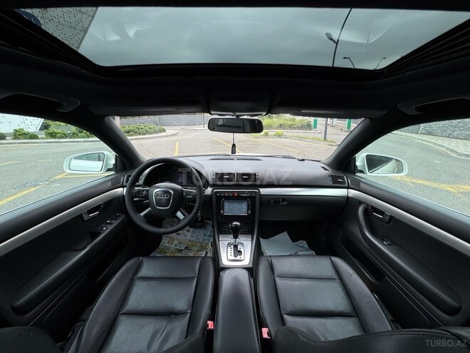 Audi A4-9