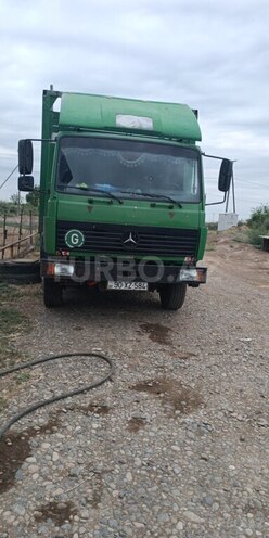 Mercedes  1997, 291,291 km - 4.3 l - Beyləqan