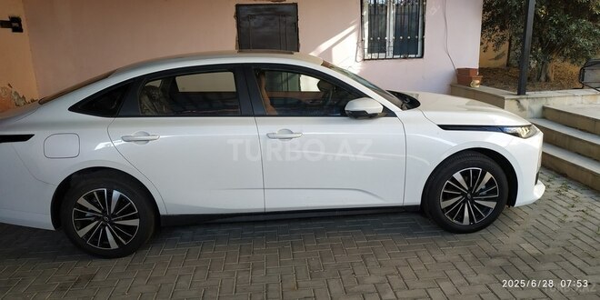Changan Qiyuan A05 2025, 150 km - 1.5 л - Bakı