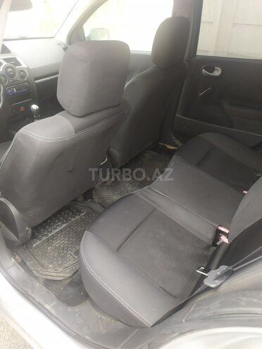 Renault Megane-6