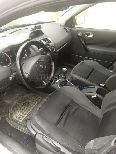 Renault Megane-5