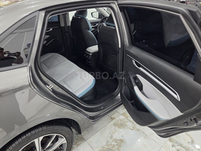 Geely Emgrand-14