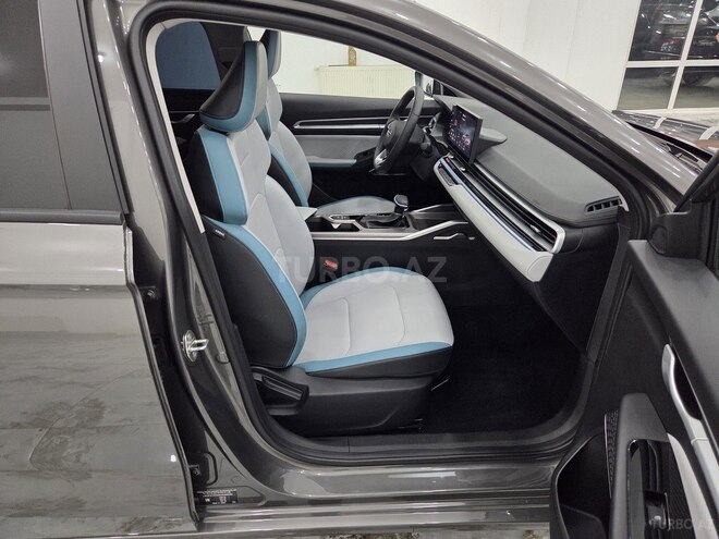 Geely Emgrand-15