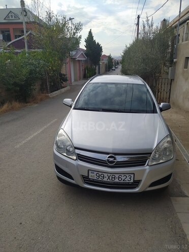 Opel Astra 2009, 324,000 km - 1.4 l - Bakı