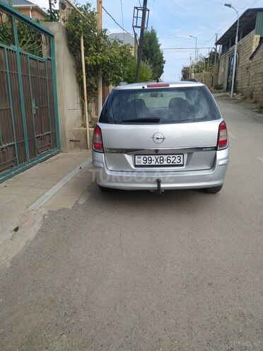 Opel Astra 2009, 324,000 km - 1.4 l - Bakı