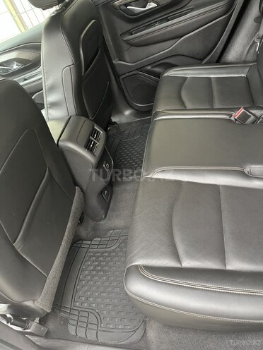 GMC Terrain-12