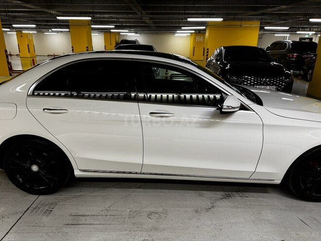 Mercedes C 300-7
