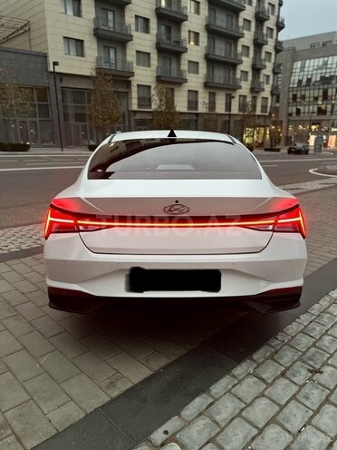 Hyundai Elantra 2022, 37,000 km - 1.6 л - Bakı