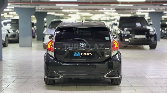 Toyota Aqua 2016, 108,000 km - 1.5 l - Bakı