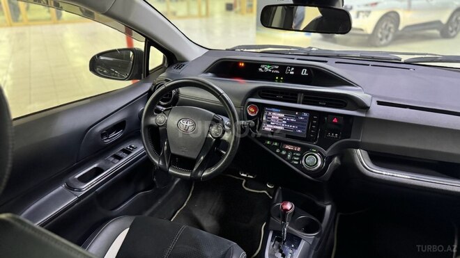 Toyota Aqua 2016, 108,000 km - 1.5 l - Bakı