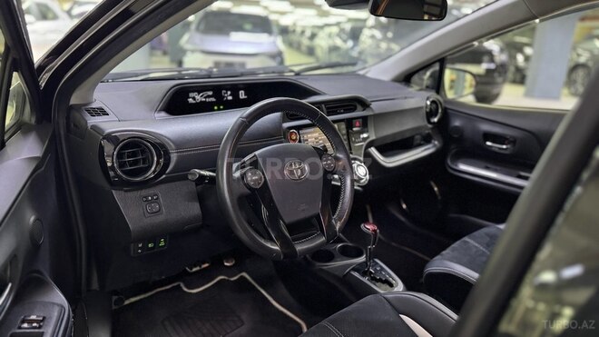 Toyota Aqua 2016, 108,000 km - 1.5 l - Bakı