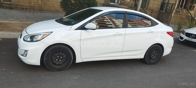 Hyundai Accent 2016, 64,585 km - 1.6 l - Gəncə
